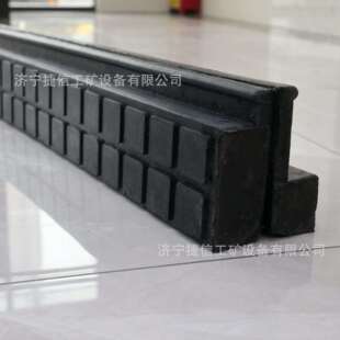 轨道用铺面板P43P50P60火车轨道橡胶板耐磨耐高压交叉口减震垫板