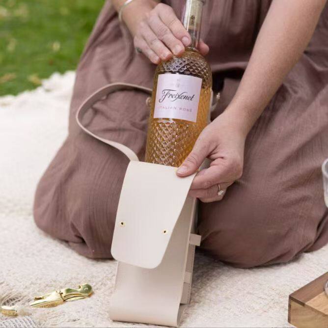 轻奢皮质红酒手提袋单支葡萄酒便携皮袋节日送礼野餐酒袋