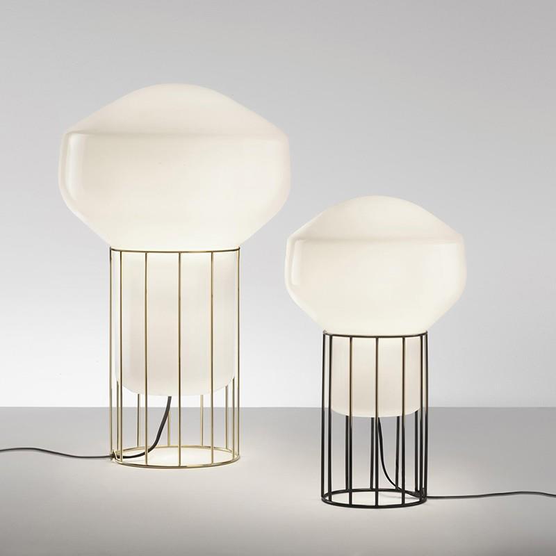 后现代轻奢镂空北欧设计师台灯简约创意客厅卧室床头铁艺玻璃台灯