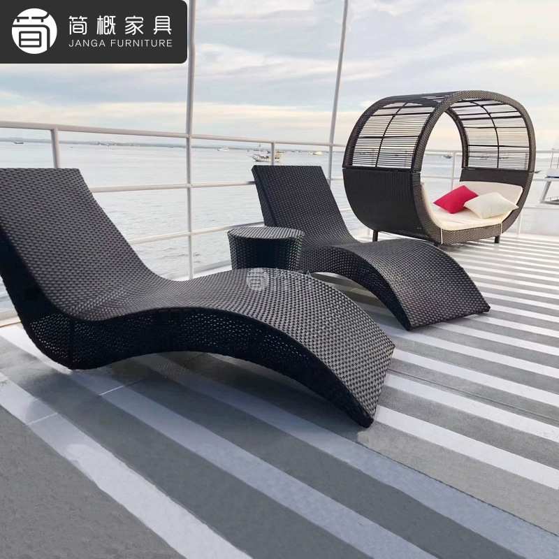 休闲别墅庭院泳池躺床户外花园藤编躺椅沙发床酒店民宿日光浴沙发