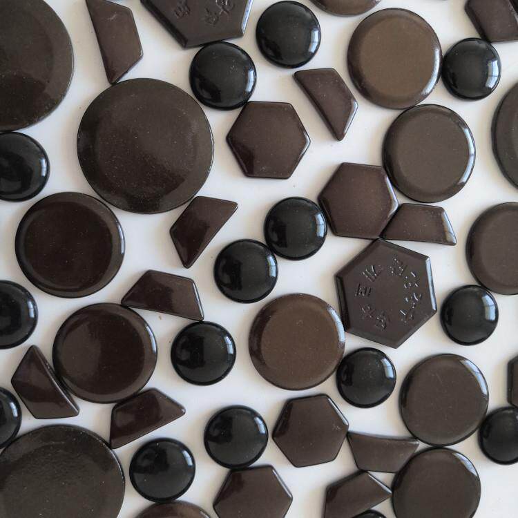 供应全型号锗石片托玛琳片电气石片按摩器材家访用六角锗石片