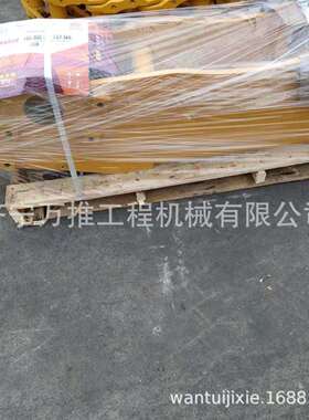 山推推土机SD32左托架175-78-61113