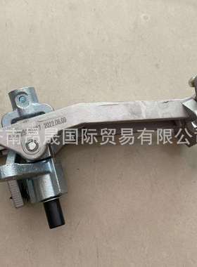 重汽HOWOT7H汕德卡C7H配件WG9725240107操纵器总成配件出口