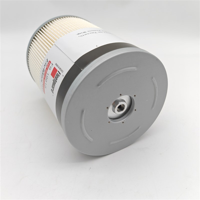 实力商家供应FS19915油水分离滤芯A0000903651装载机燃油滤清器
