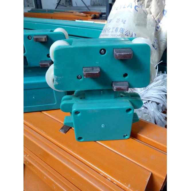 起重机集电器多极管式无接缝安全滑触线集电器起重机专用集电器