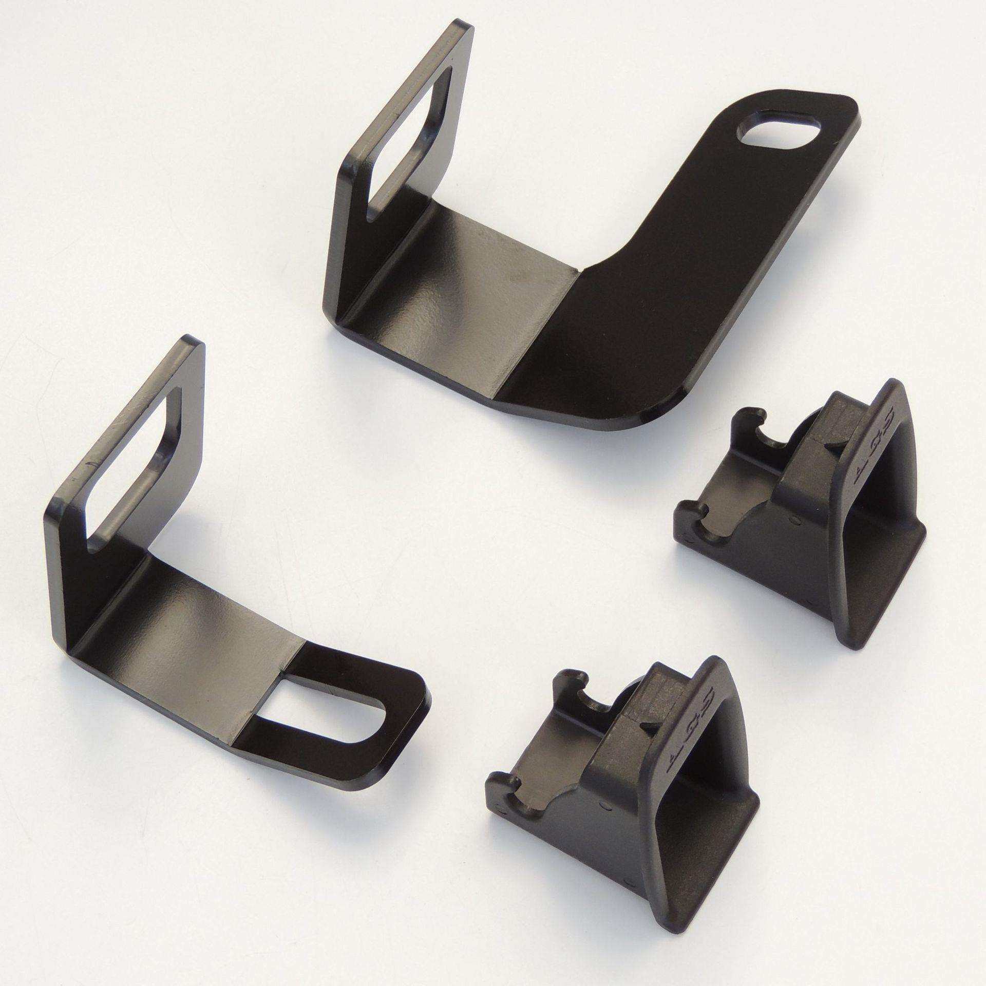 适用马2嘉年华改装支架ISOFIX儿童座椅接口汽车座椅固定件isofix