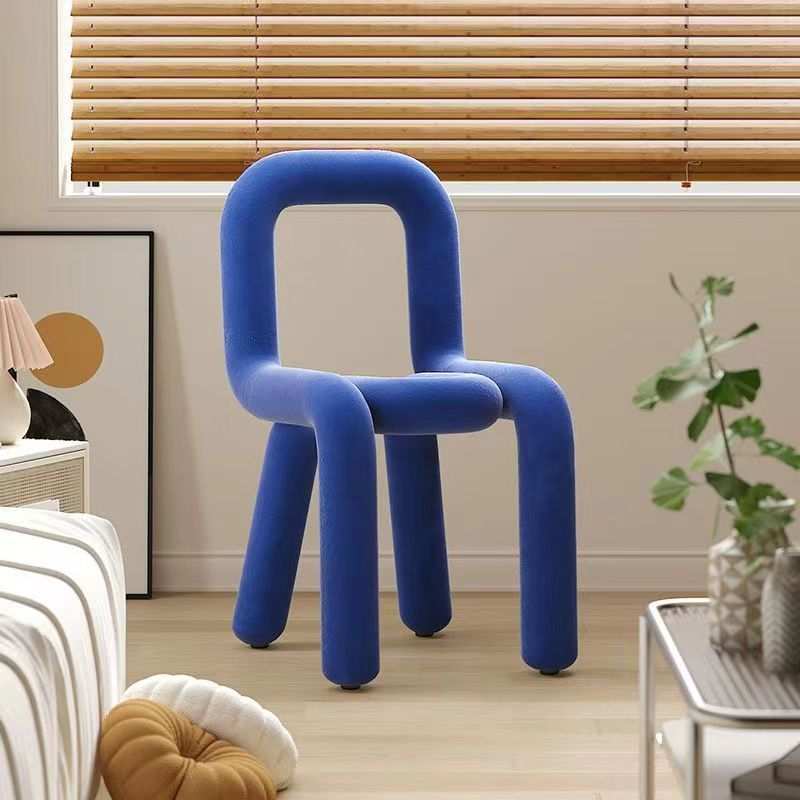 Bold Chair椅子创意网红化妆凳子个性休闲异形椅服装店设计师餐椅
