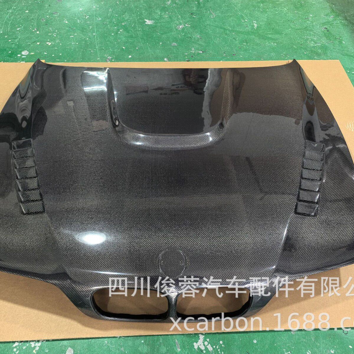 专业汽车配件改装适用于宝马E39碳纤维开孔机盖引擎盖改装