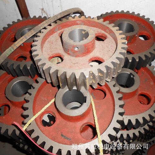 厂家供应纺织配件纺机配件37T罗拉齿轮1071-7007