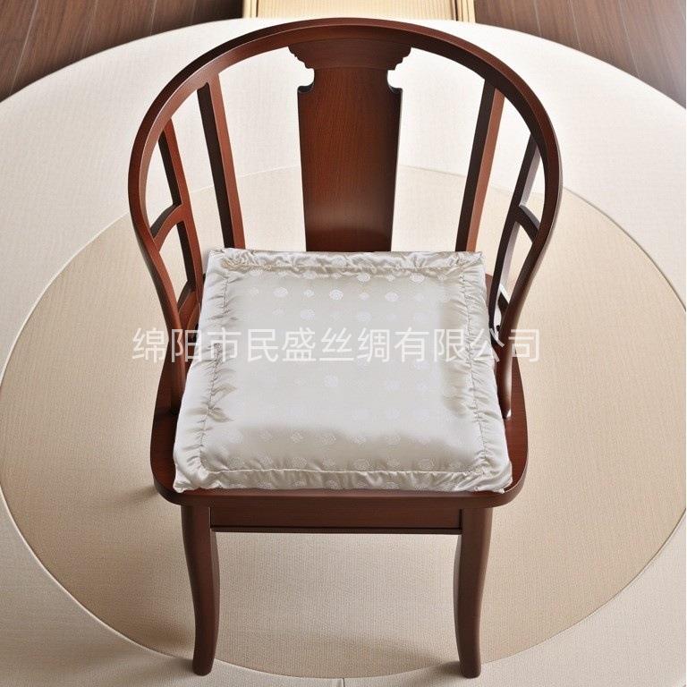 真丝桑蚕丝绵绸面坐垫硬软座护臀家用车座蚕丝坐垫蚕丝垫绸面外套