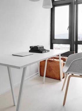 北欧设计师黑色白色灰色多人会议桌长方形实木简约创意办公多功能