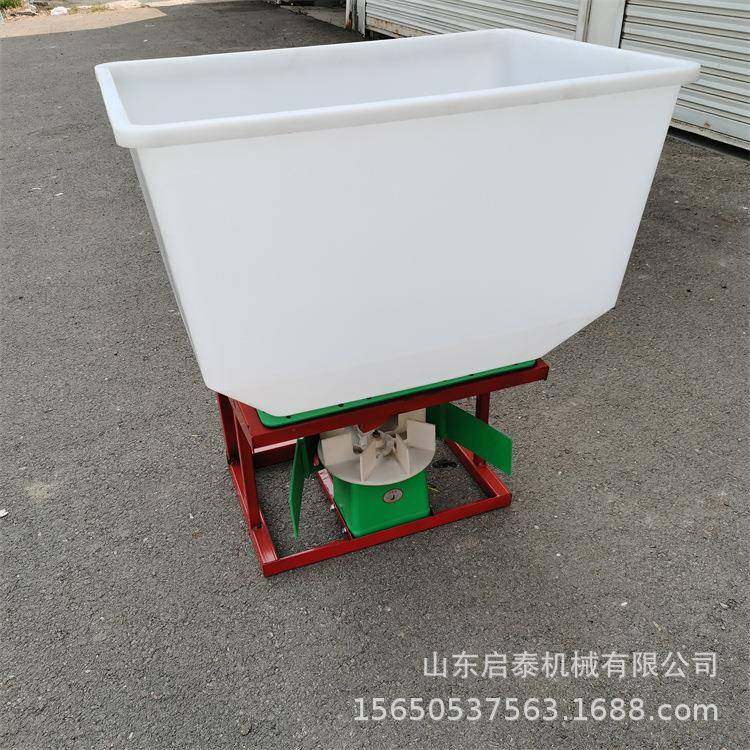 电动三轮车厢挂撒肥机四轮前置施肥器连接电瓶扬肥机启泰机械,纺织面料/辅料/配套,纺织机械配件,淘宝优惠券,粉丝福利购,淘宝优惠卷