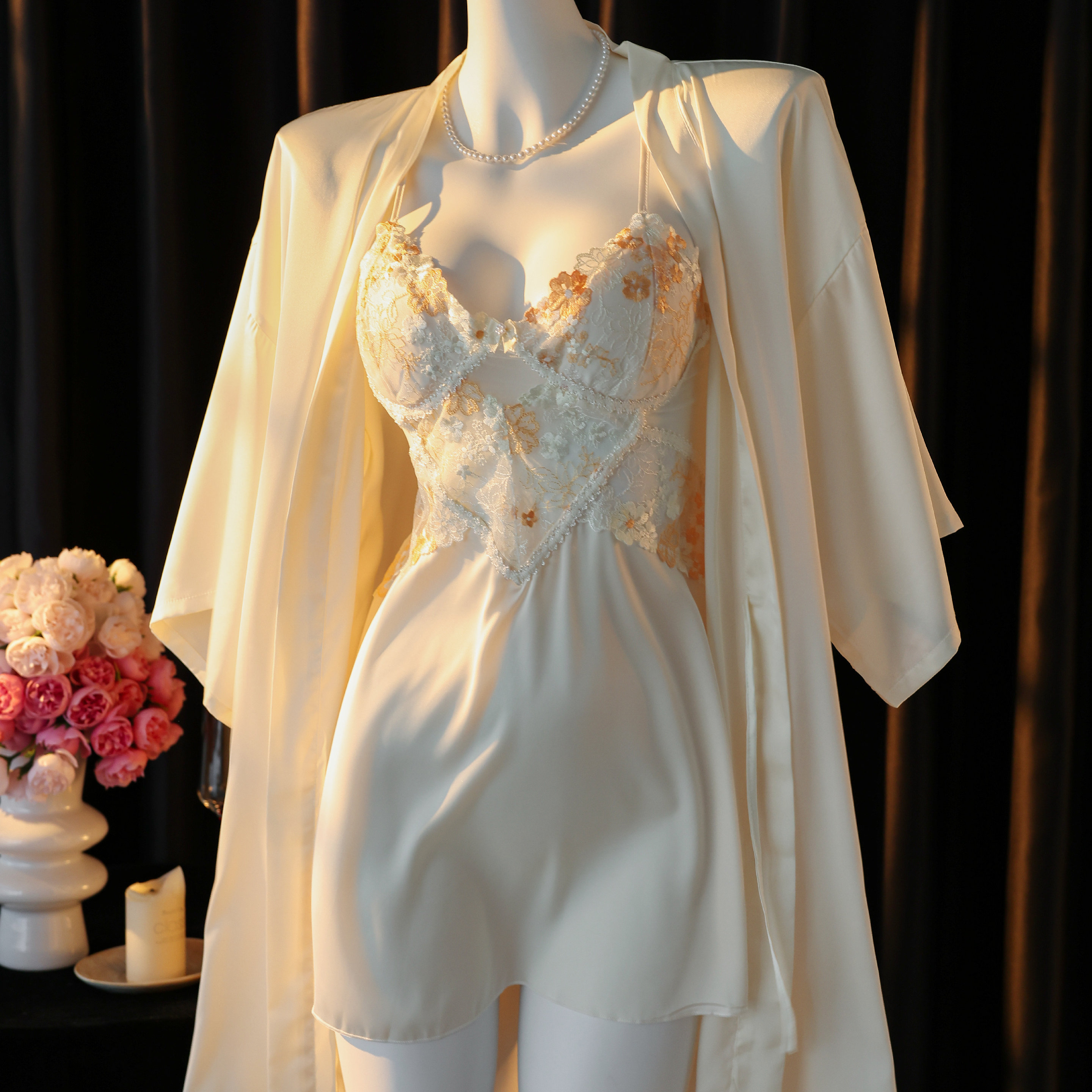 真丝睡衣性感纯欲蕾丝镂空宫廷风女夏季带胸垫吊带睡裙家居服套装