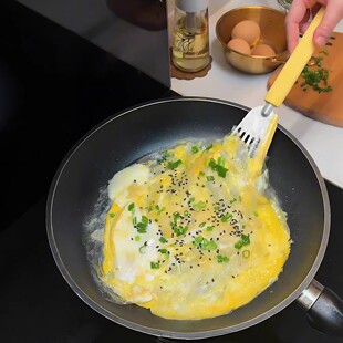 【烹饪多面手】日式厨房硅胶平底锅铲子煎铲早饭鸡蛋饼煎蛋沥油铲
