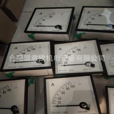 西班牙CIRCUTOR电压表