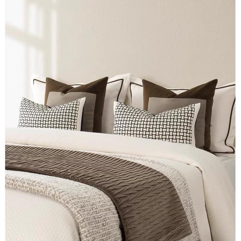 轻奢极简样板间床品展厅软装床上用品别墅摆场四件套抱枕搭毯