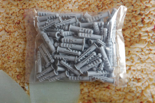 美瑞PE塑料膨胀线卡鱼型膨胀管螺栓批发壁虎墙塞