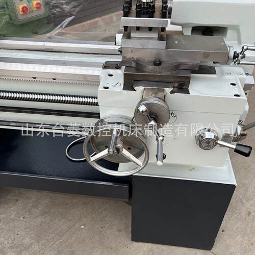 微型车床C6132金属切削小型台式卧式车床6132家用小型仪表车床