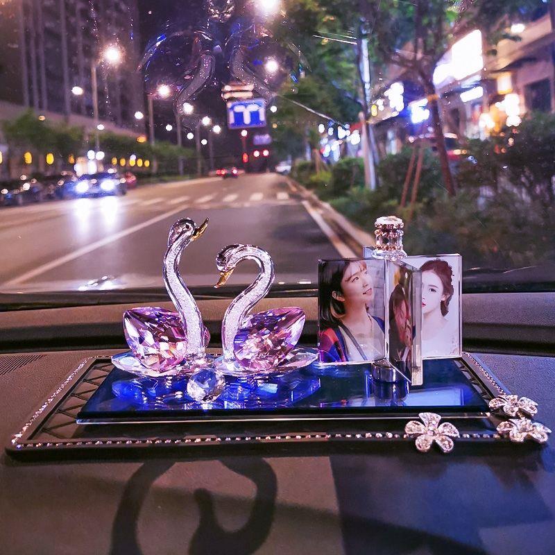 车内饰品摆件汽装饰用品