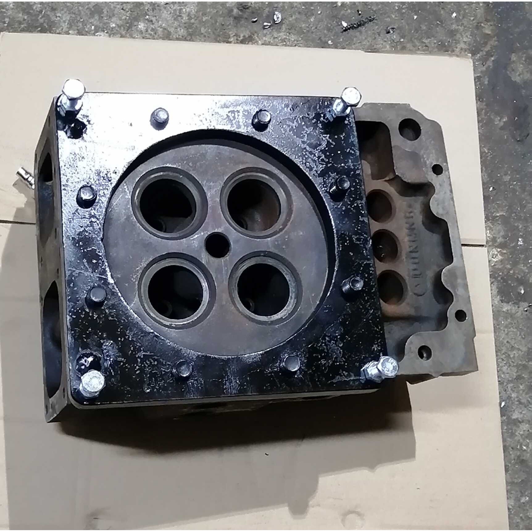 适用卡特3516/3512气缸头气缸盖打压工具