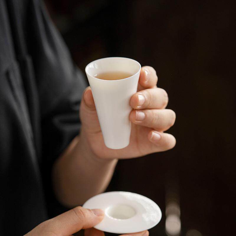德化玉瓷羊脂玉白瓷茶杯陶瓷品茗杯主人杯功夫单杯带杯垫私人订