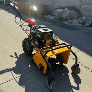 汽油除草机多功能小型旋耕碎草机硬地开荒翻整锄草碎草机厂家