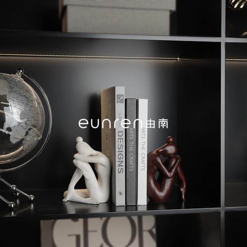 现代简约抽象人物书挡摆件样板房客厅电视柜家居书房书立软装品