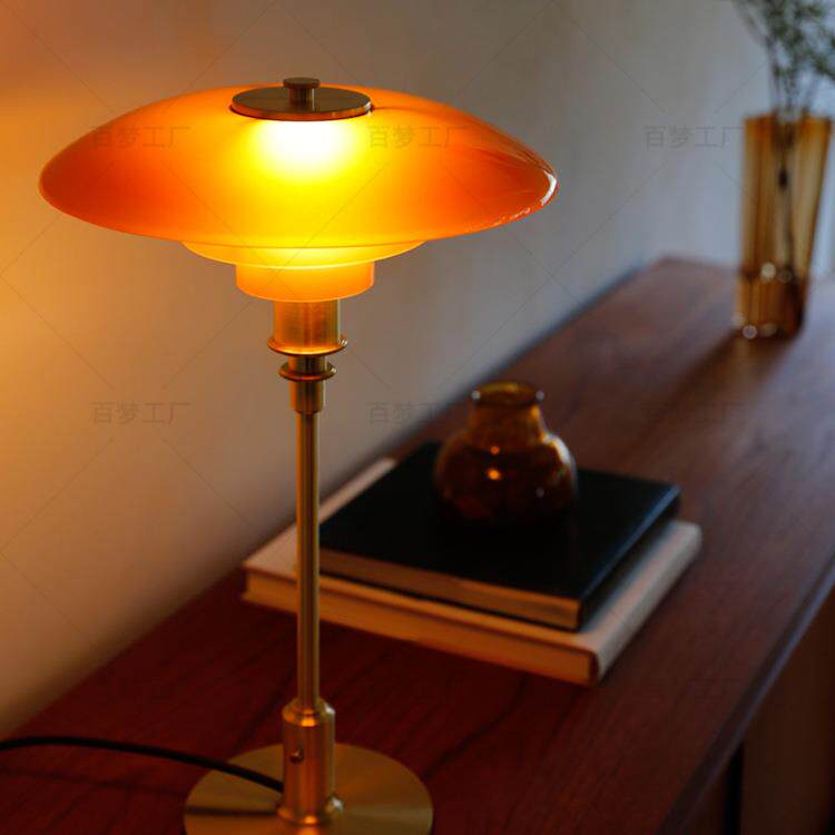 丹麦PH3玻璃床头灯客厅卧室台灯飞碟高颜值氛围灯创意简约LED台灯