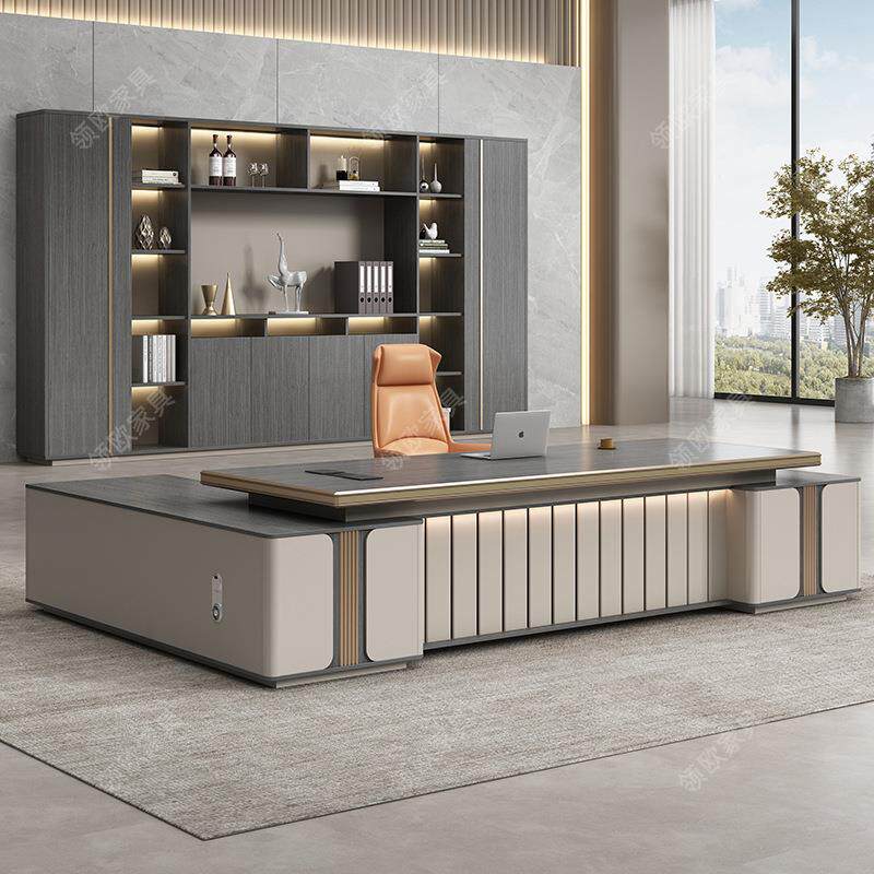 老板桌轻奢高级感办公桌椅组合总裁桌简约现代大气家具经理大班台