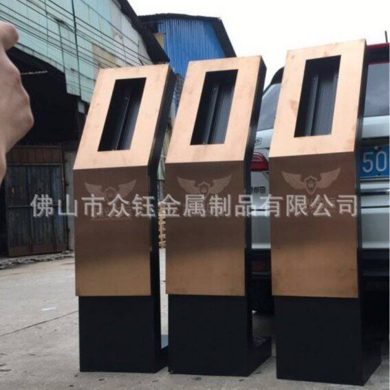 楼宇对讲门口机立柱人脸识别落地支架斜面内嵌不锈钢电镀烤漆