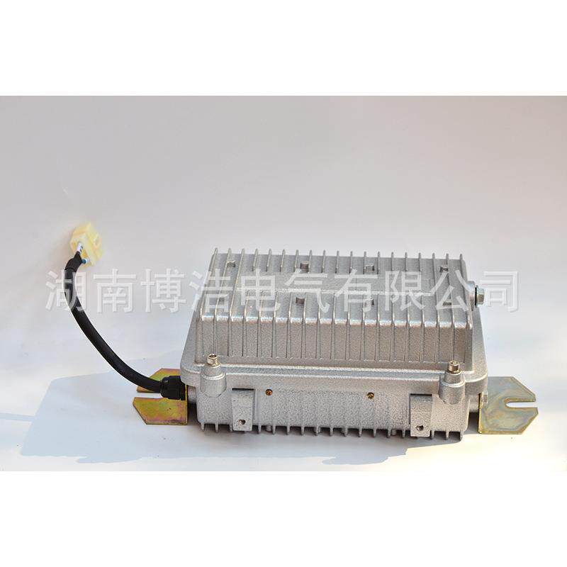 湘潭14吨架线式电机车配件XG250V-06A直流变换器控制器LED机车灯