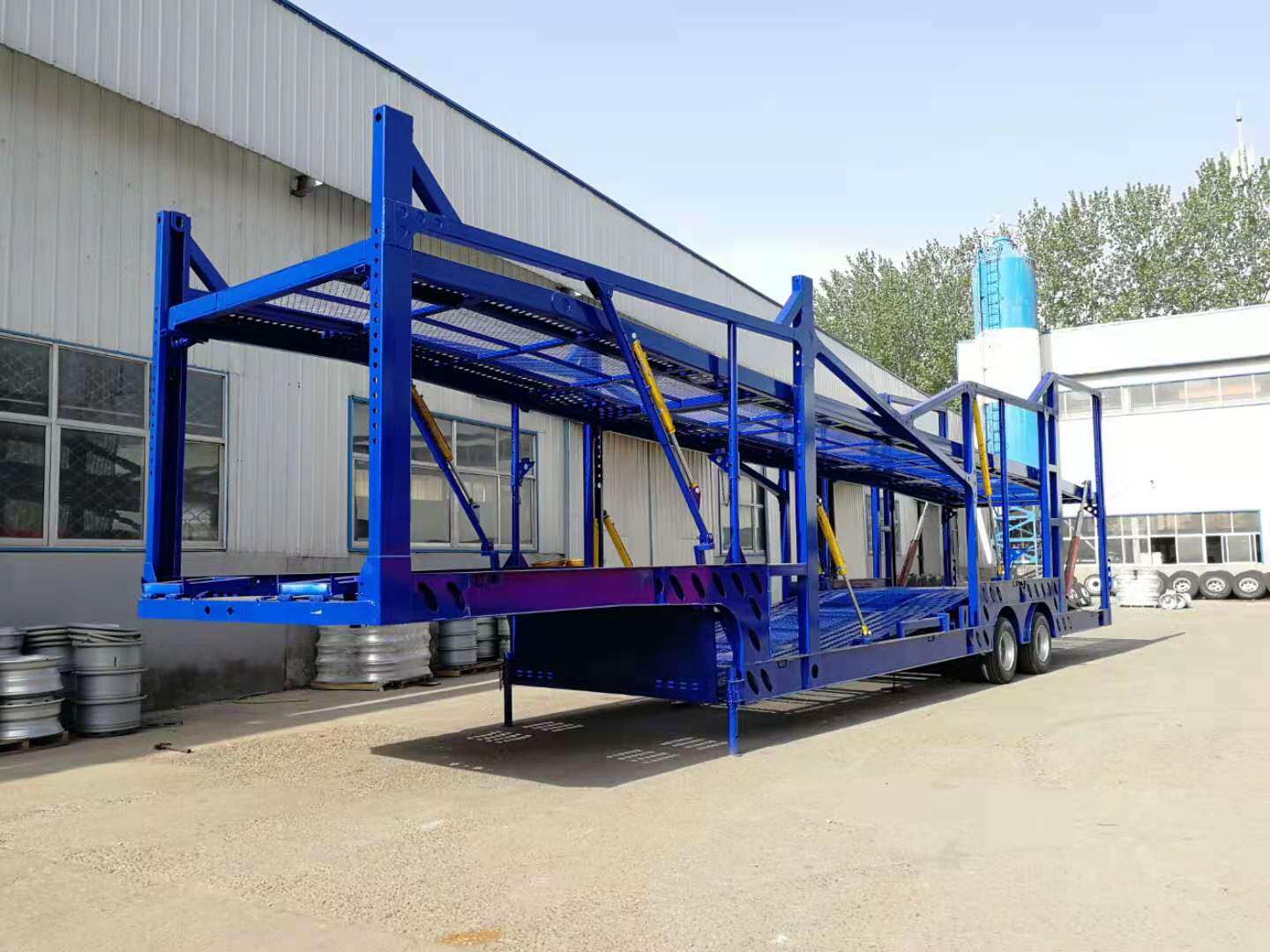 轿运车生产厂家小轿车运输半挂车7位轿车托运半挂车