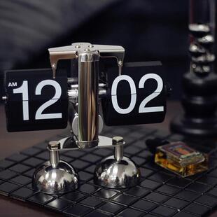 工厂双脚天平翻页钟客厅欧式地中海北欧桌面摆钟摆件万年历