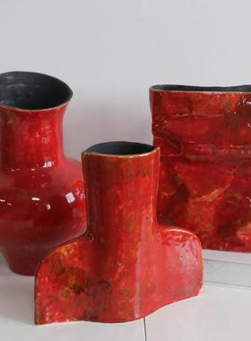 红色异形陶瓷花瓶现代中式客厅插花摆件样板间民宿玄关高级感装饰