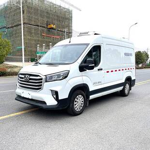 3.2米上汽大通面包式小型冷藏车厢式微卡保温车