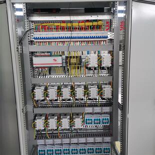 变频柜 鑫和信恒压变频供水控制柜200kw315kw水泵电机调速控制器