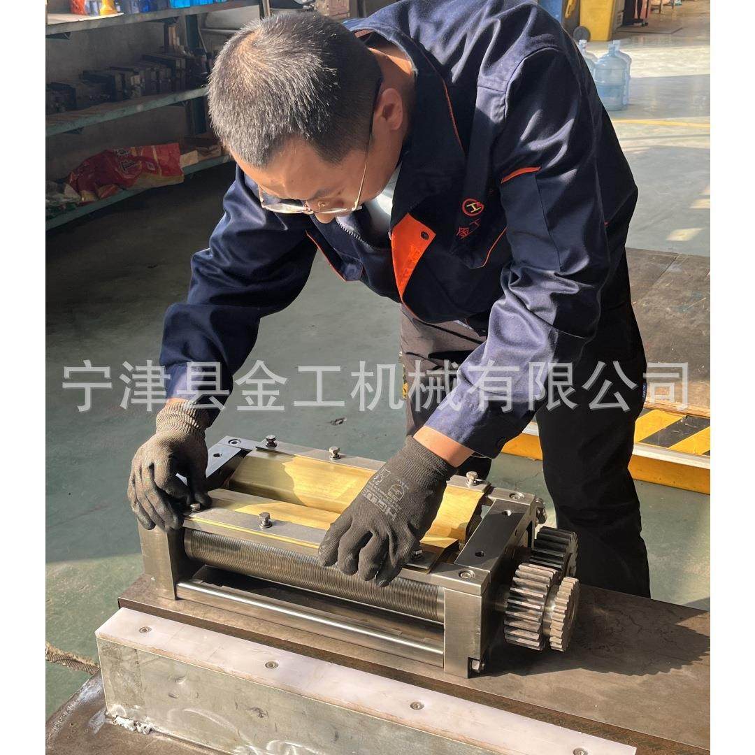 工厂特惠价!不锈钢304鲜面刀鱼糜刀 河粉米粉切丝刀 铜面梳 耐磨