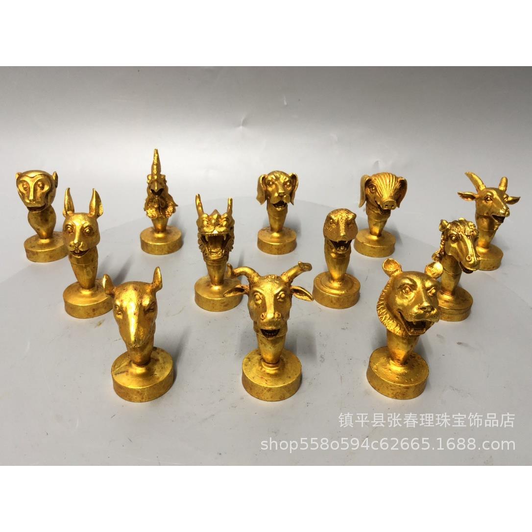 生鎏好铜金十二生肖印章配有盒子做工0001看十二肖摆件