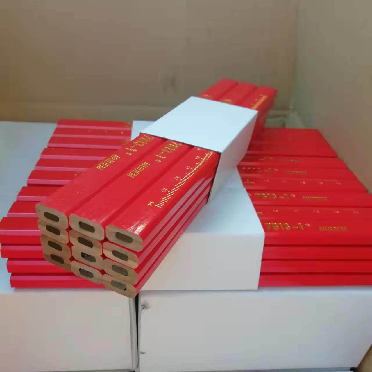 大个子八角木工铅笔-黑色-每件1440只-每盒72只