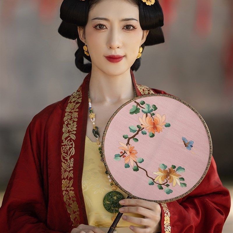 苏绣缂丝团扇金竹子蓝底稀底纯手工缂丝团扇子 - 实物图