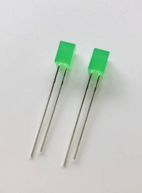 557HZW方形55**7mm白发红黄蓝绿d光红色示灯直插l指e灯珠发光二极