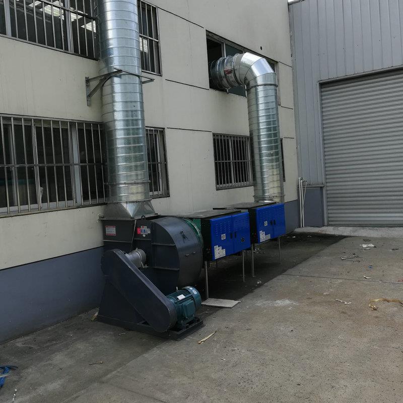 工业备油烟废气低温除臭低温等离离分解设一等体机蜂窝电场子空气