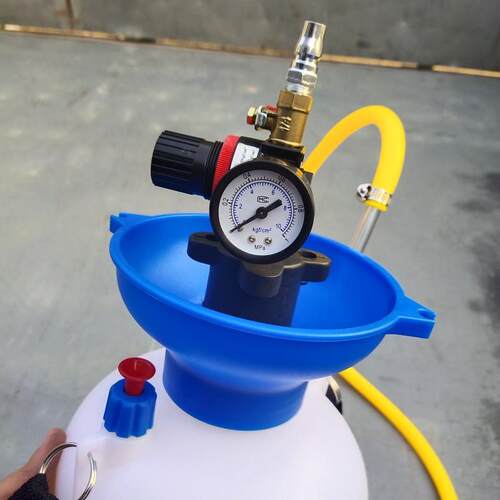 动齿油加器汽车波箱油更换注机变速箱油加注机塑轮料机气油加EED