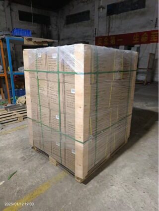 快递打包拉伸膜自粘塑料保护大量批发封口嫁接pe缠绕膜高弹力