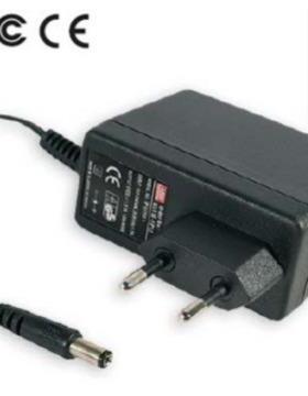 GS15E-4P1J12~15WAC-DC桌上型单输出充电器