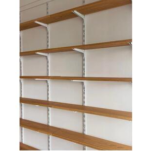 墙上书架客厅一字隔板AA柱置物架红橡木榉木挂墙悬空书桌一体可订