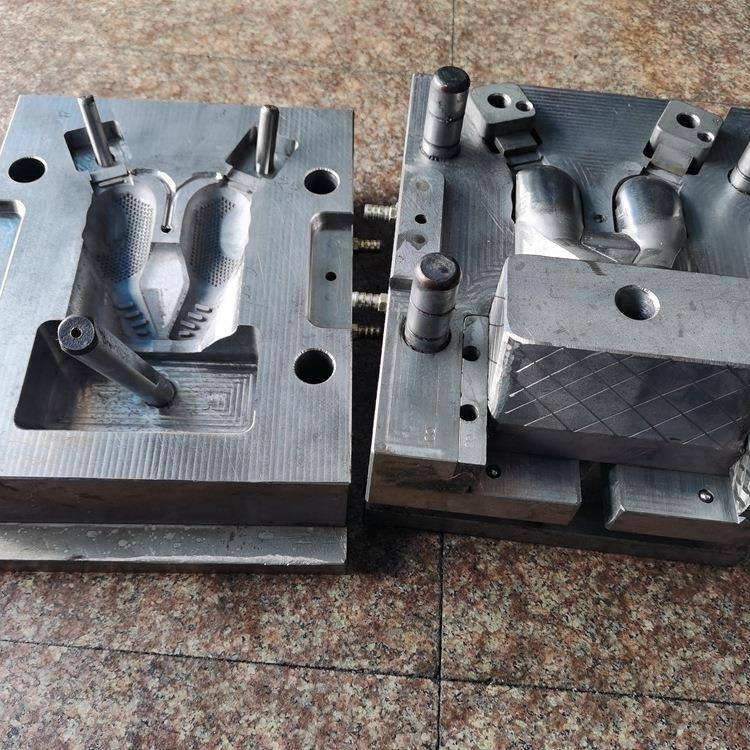 供应TPE软胶模具产品开发塑料模具软胶注塑模具开发加工
