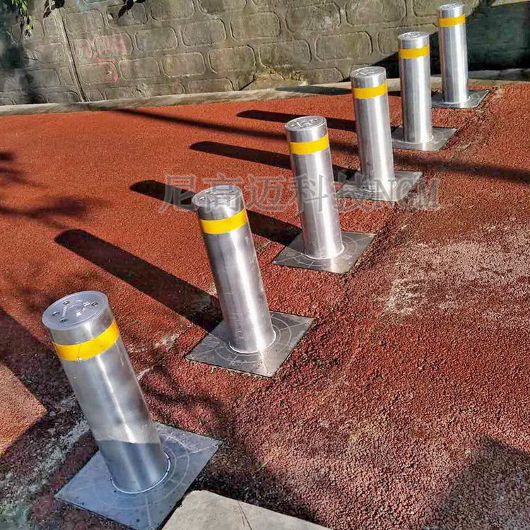 路口不锈钢防撞桩遥控停车路障升降柱 学校单位自动液压电子路桩