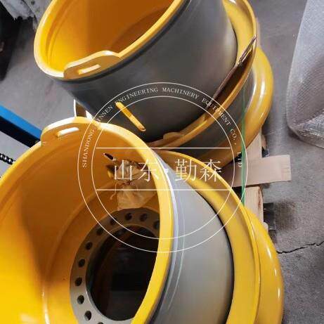 矿卡自卸车配件各种型号齐全WA470-5轮毂421-30-322