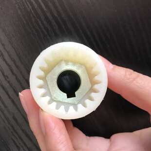 BoWex junior 14 19 24 28内嵌铁块jr式D-4440/Westf.尼龙联轴器